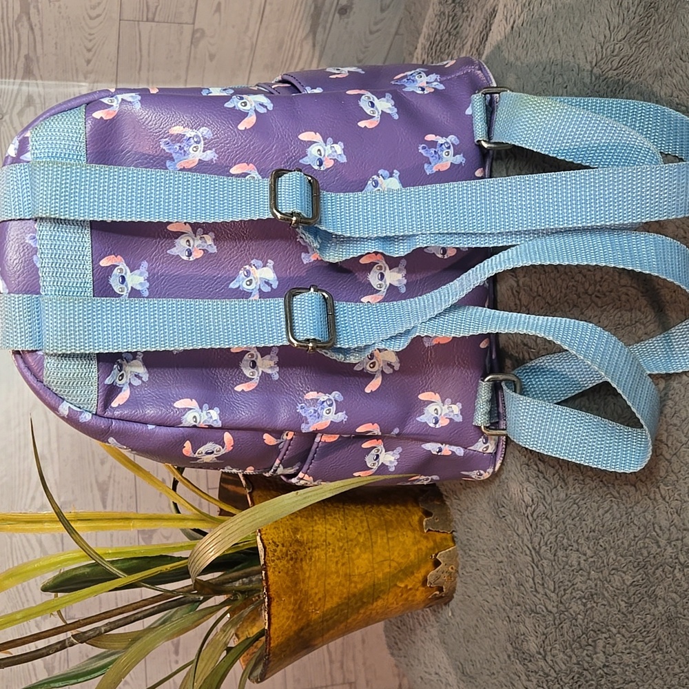Loungefly Disney Lilo & Stitch Poses Mini Backpack Bag With Pineapple Charm - Picture 3 of 14